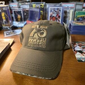 NWT Ducks Unlimited Mossy Oak 75th Anniversary Brown Cap 2012
